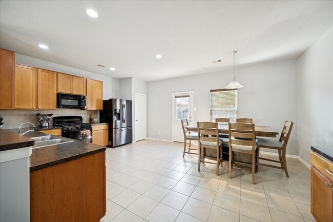 Photo - 7610 Retama Terrace Ln