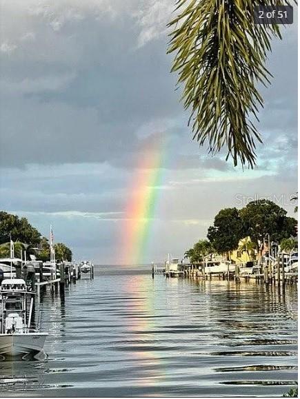 Photo - 2001 Hawaii Ave NE