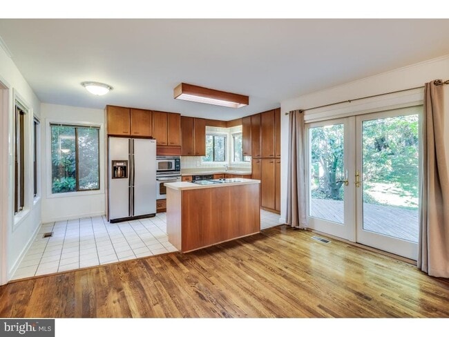 Building Photo - 7220 Vistas Ln