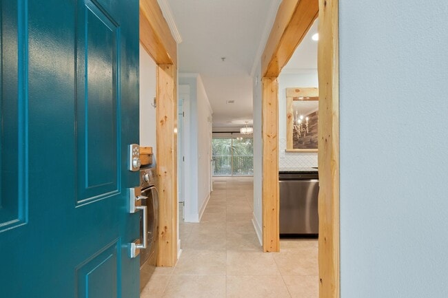 Photo - Luxury Finishes Throughout!! Unit 136