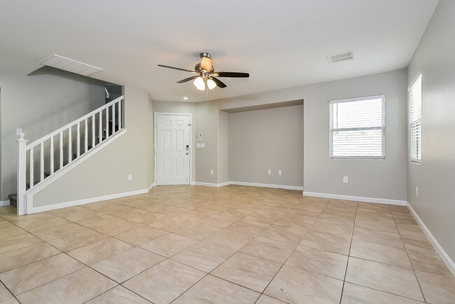 Photo - 10348 Faustine Ave
