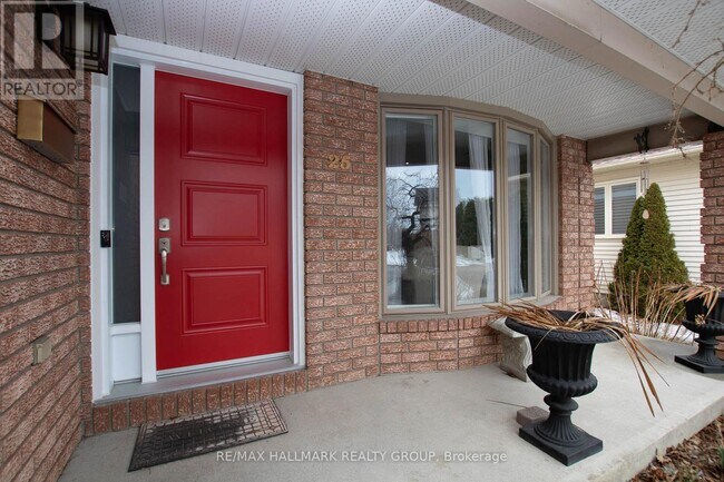 Photo - 25 Claudet Crescent