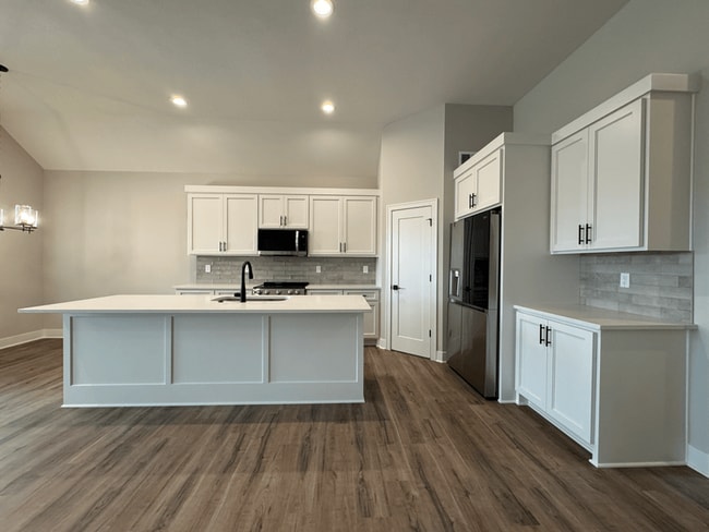 Photo - 1406 SW Winthrop Dr