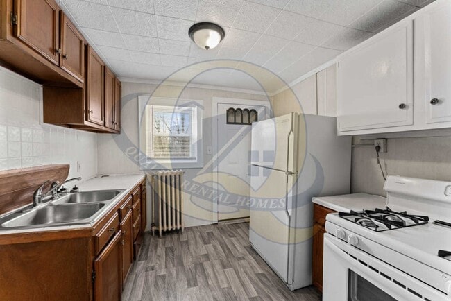 Photo - 829 Clinton St Unit 829 Clinton St #3