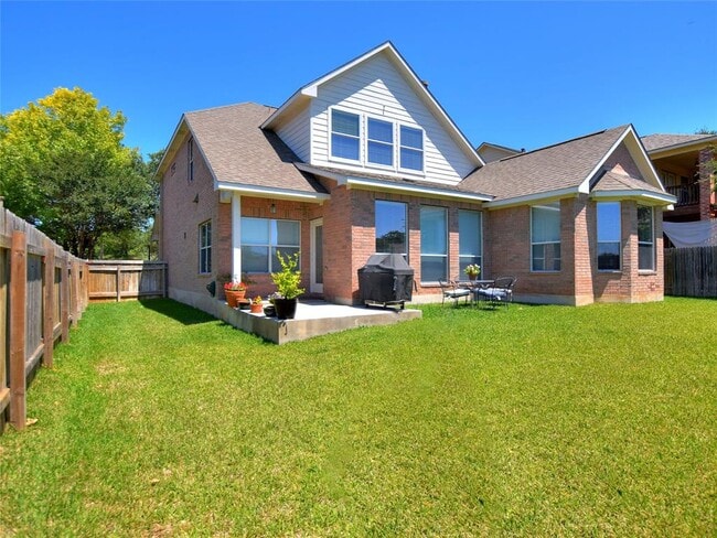 3831 Aqua Ln