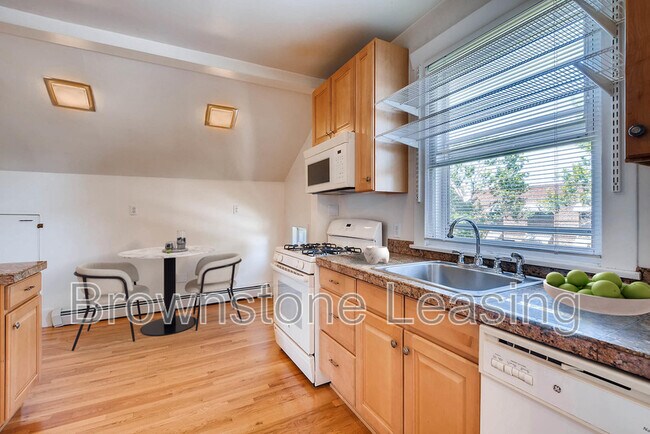 Photo - 867 N Ogden St Unit #2