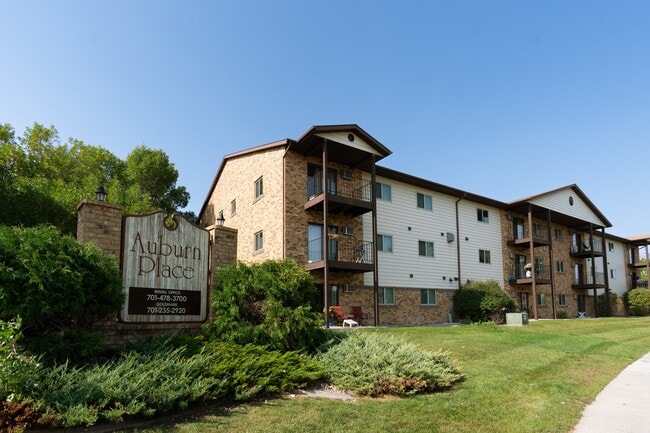 Apartamentos Auburn de Fargo, Dakota del Norte | Exterior - Auburn II