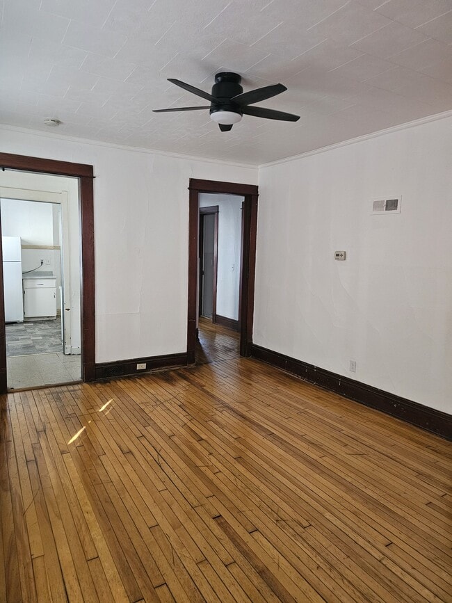 Building Photo - 127 N Franklin St Unit 127