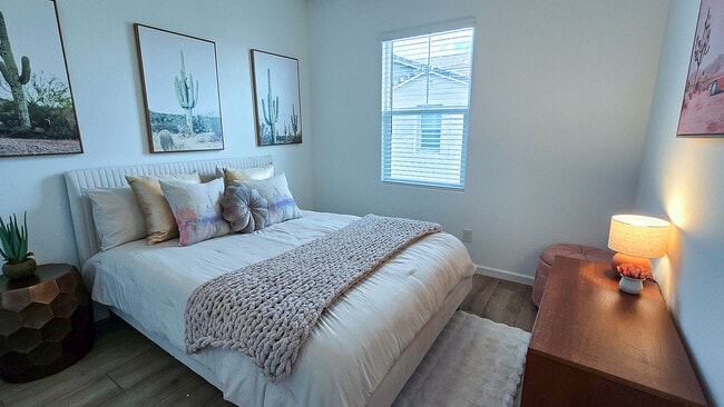 Rev3 Encanto West - Rev3 Encanto West