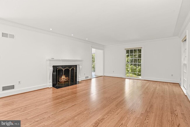 Photo - 4810 Rockwood Pkwy NW