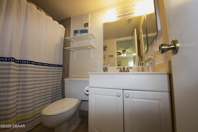 1571 S Atlantic Ave Unit 208