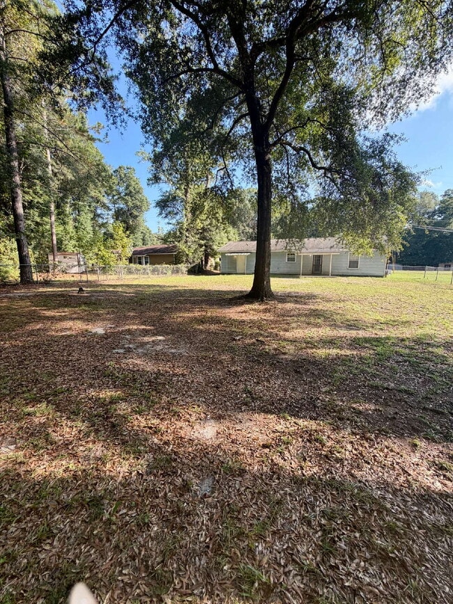 792 Old Newton Rd