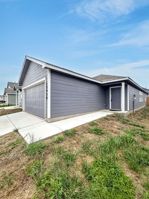 Photo - 12939 Hancock Pool