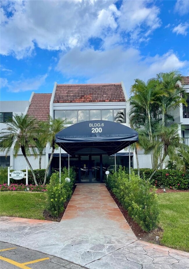 Photo - 200 Lakeview Dr Unidad 104