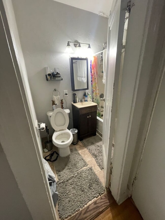 Photo - MASSIVE STUDIO with new Stainless Kitchen Heat HW Inc NO FEE Students ok  Close to BU