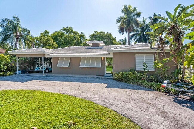 Photo - 224 N Gordon Rd