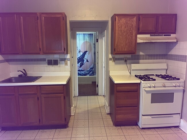 Photo - 3260A N Newhall St