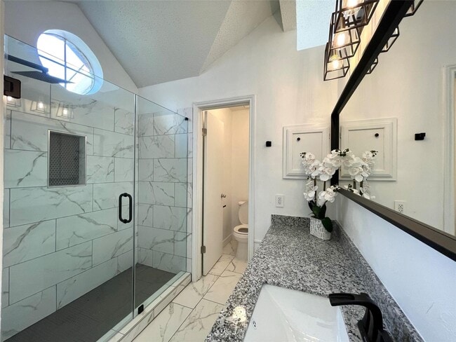 Photo - 15815 Locust Grove Dr