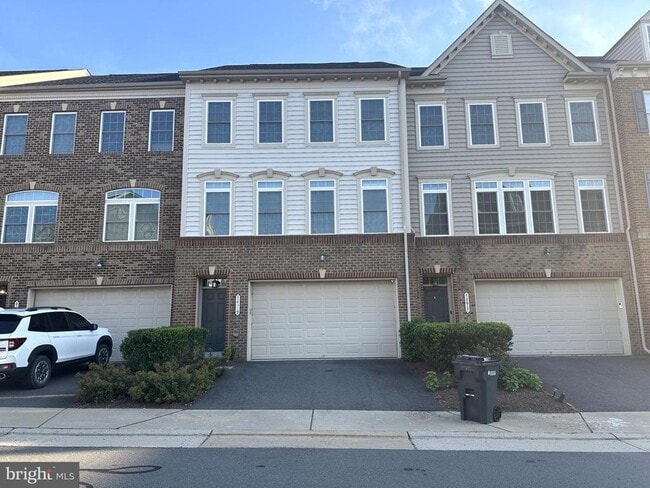 Photo - 42619 Harlow Meadows Terrace Townhome