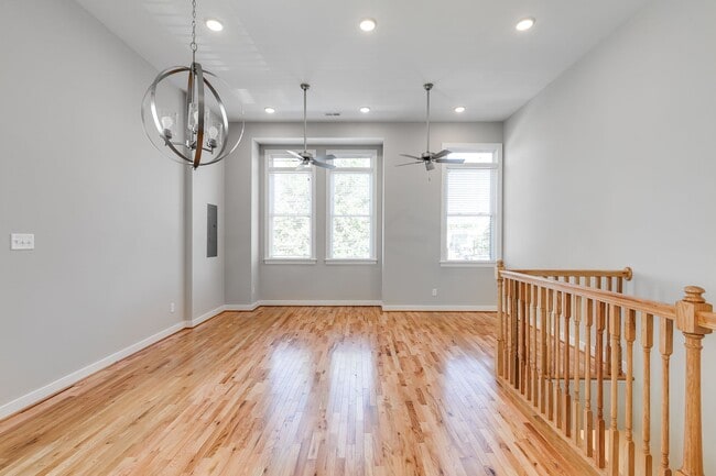 Photo - 1127 N 29th St Unidad #2