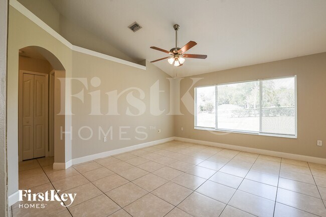 Photo - 140 Sunrise Blvd