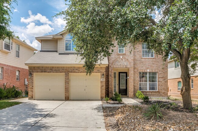 Building Photo - Charming 3 Bedroom 2.5 Baths located in Fall Creek!