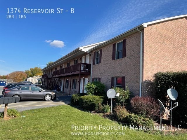 Photo - 1374 Reservoir St Unit B