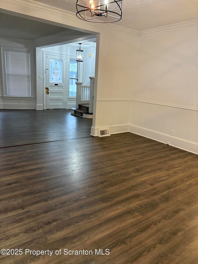 Photo - 31 Washington St