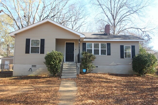 3 Bedroom, 1 Bath! New on the Market!! Co... - 3 Bedroom, 1 Bath! New on the Market!!  Co... House