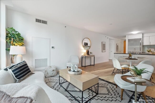 Photo - 333 Main St Unit 4C