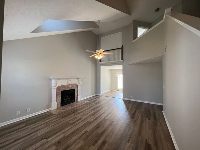 Photo - 1836 Antebellum Dr