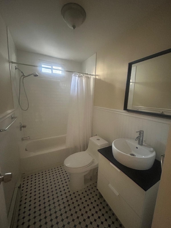 Photo - 2194 Bathgate Ave Apartment Unit 2