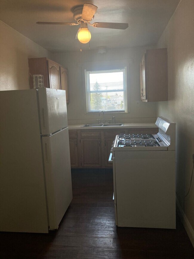 Photo - 414 E Lincoln Ave Unit 4