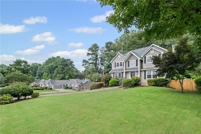 Photo - 2680 Nicholas Ct NE