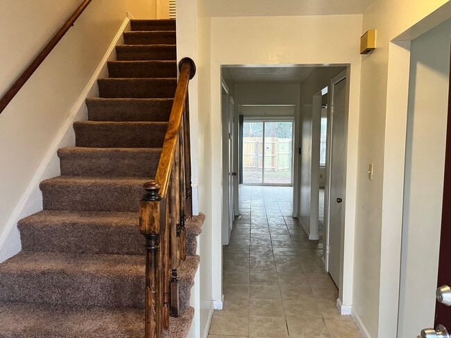 Photo - 5379 Grand Lake Cres