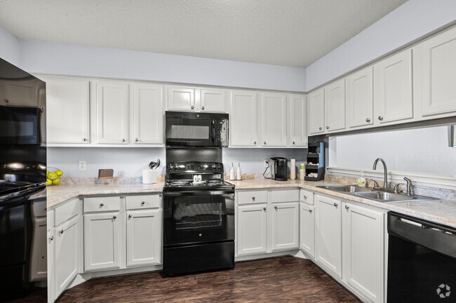 2HAB, 2BA - 1,100 ft² - Frances Place Apartments