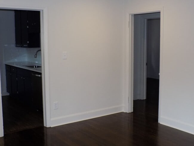 Photo - Charming Two Bedroom Duplex in Commonwealth Park!