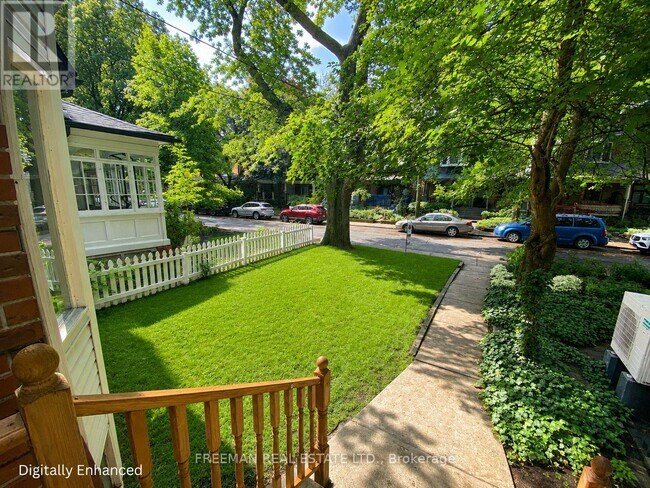 Photo - 72 Vermont Ave