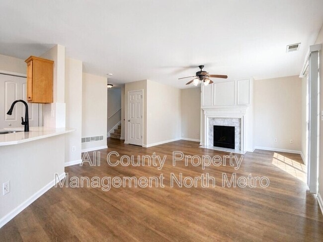 Photo - 2195 Highland Gate Dr