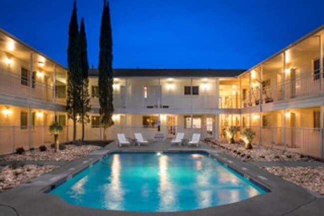 Building Photo - 515 Shoal Creek Blvd