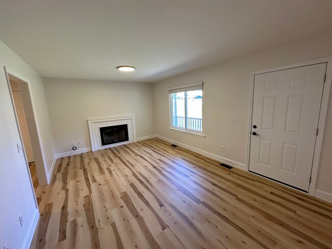 Photo - 2650 Fairlane Dr