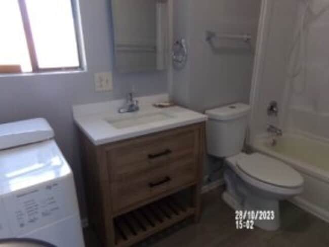 Photo - 3bd 1ba W/Garage