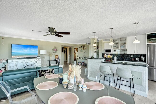 Photo - 1301 River Reach Dr Unit 309