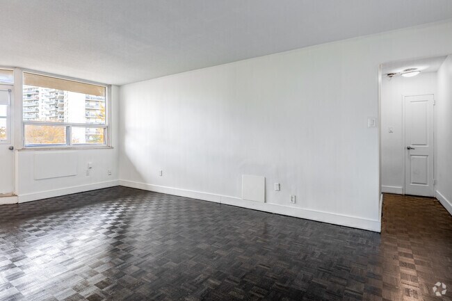 2BR, 1BA - 982SF - Living Room