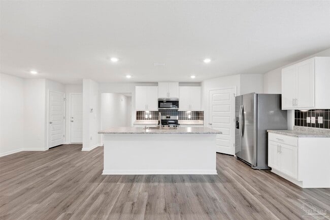 Photo - 6304 Firefly Dr