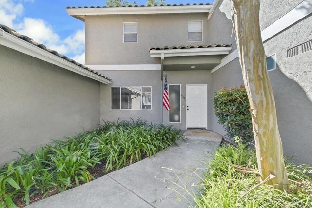 Photo - 1390 Palomar Pl