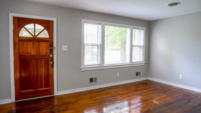 Photo - 1710 Glenview Rd