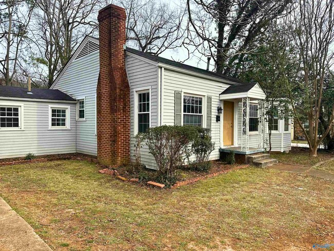 Photo - 2609 Whitesburg Dr House