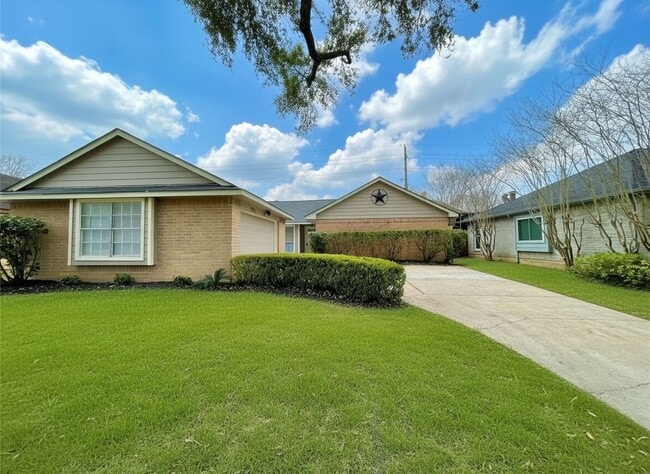 Building Photo - 7011 Brockington Dr