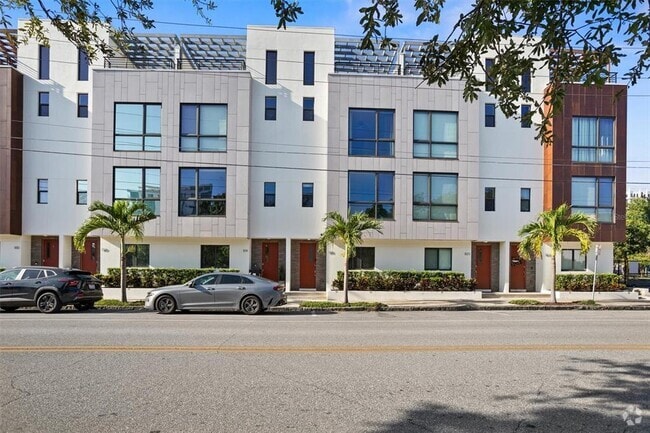 Building Photo - 818 2nd Ave N Rental